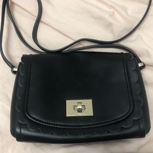 Katespade black scalloped crossbody